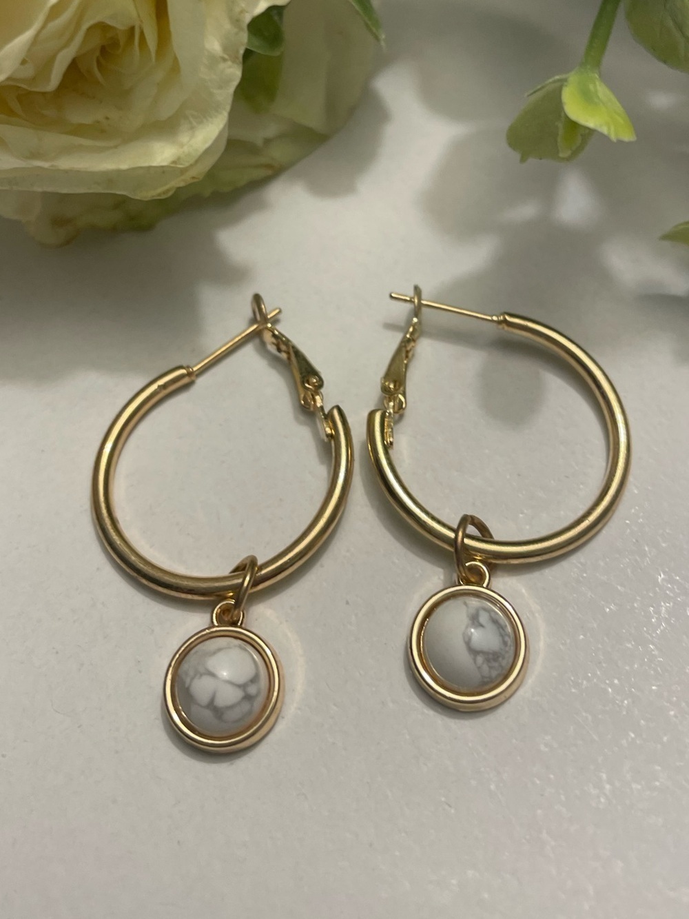 Gold plated hoops with White Howlite Gemstone charms 1" hoops